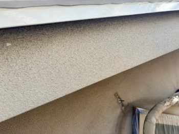 横浜市鶴見区J様邸破風塗装施工前画像