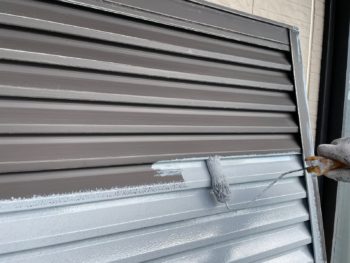 横浜市栄区M様邸雨戸錆止め塗装
