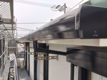 横浜市金沢区Y様邸軒樋塗装施工後画像