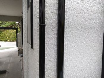 横浜市金沢区Y様邸竪樋塗装施工後画像
