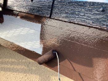 横浜市港南区O様邸破風塗装上塗り1回目