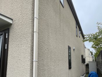 横浜市港南区O様邸インディフレッシュセラ外壁塗装施工前画像