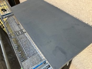 横浜市港南区O様邸霧除け庇塗装施工前画像