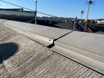 横浜市金沢区N様邸棟板金塗装施工前画像