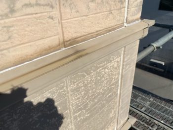 横浜市栄区M様邸化粧モール塗装施工前画像