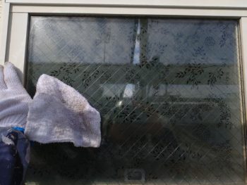 横浜市金沢区N様邸UVプロテクト4Fクリヤー外壁塗装後窓清掃