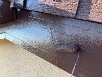 横浜市港南区O様邸破風塗装上塗り2回目