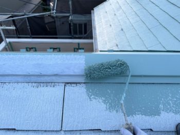 横浜市金沢区N様邸棟板金塗装上塗り1回目