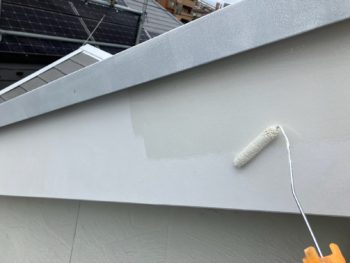 横浜市戸塚区H様邸破風塗装下塗り