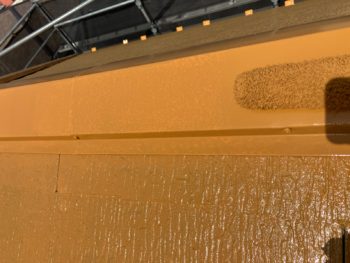 横浜市旭区H様邸棟板金塗装上塗り2回目