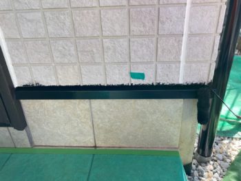 横浜市栄区K様邸水切り塗装上塗り2回目