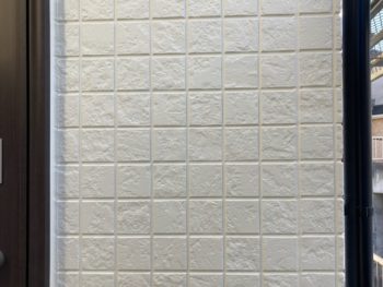 横浜市栄区K様邸超低汚染リファイン艶消1000MS-IR外壁塗装施工後画像