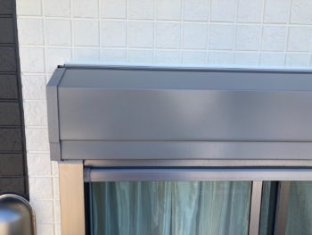 横浜市栄区K様邸シャッターボックス塗装施工後画像