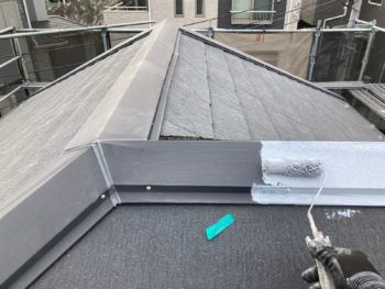 横浜市栄区K様邸棟板金錆止め塗装