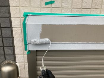 横浜市栄区K様邸シャッターボックス錆止め塗装