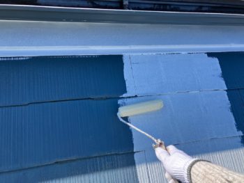 横浜市鶴見区U様邸サーモアイ4F屋根塗装下塗り2回目