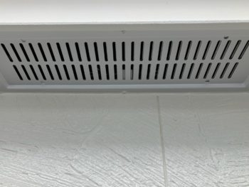 横浜市戸塚区H様邸軒天換気口塗装施工後画像