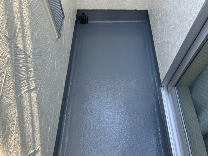 横浜市戸塚区H様邸ベランダ防水塗装施工後画像