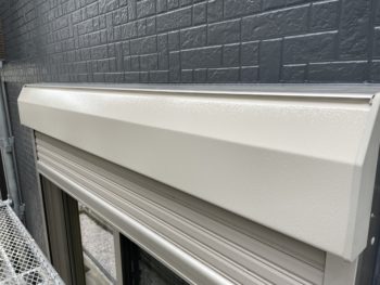 横浜市保土ヶ谷区H様邸シャッターボックス塗装施工後画像