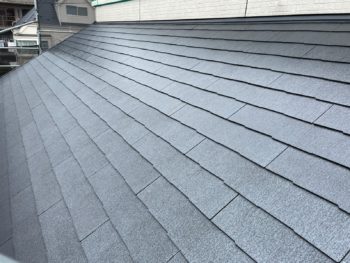 横浜市保土ヶ谷区H様邸ファインパーフェクトベスト屋根塗装下塗り2回目