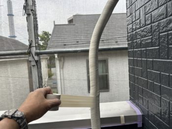 横浜市保土ヶ谷区H様邸エアコンテープ配管巻き戻し