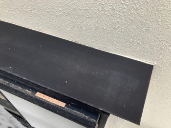 横浜市鶴見区U様邸霧除け庇塗装施工前画像