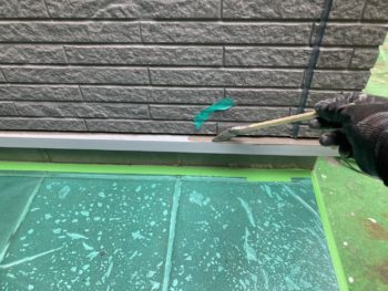 鎌倉市Ｙ様邸水切り塗装上塗り1回目