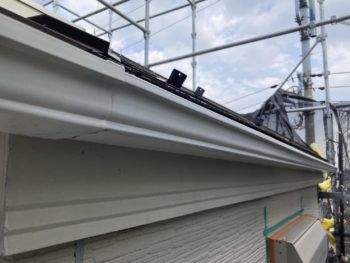 鎌倉市Y様邸軒樋塗装施工前画像