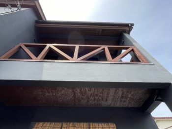 横浜市栄区I様邸パーフェクトトゥルーマット外壁塗装施工前画像