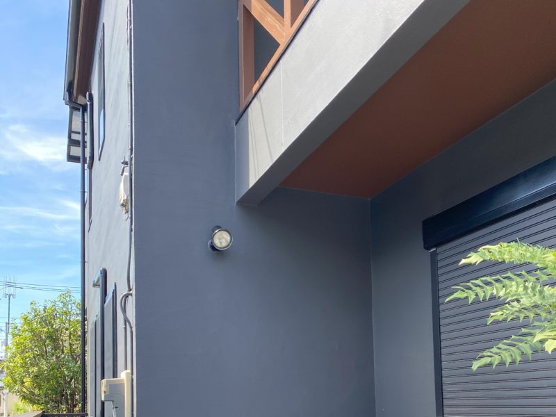 横浜市栄区I様邸パーフェクトトゥルーマット外壁塗装施工後画像