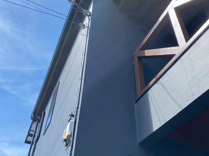 横浜市栄区I様邸パーフェクトトゥルーマット外壁塗装施工後画像