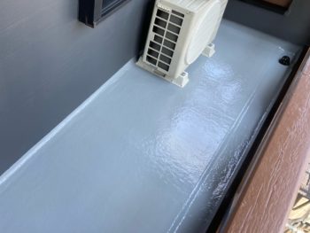 横浜市栄区I様邸FRP防水塗装施工事例画像