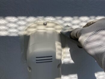 横浜市戸塚区I様邸エアコンスリムダクト根元シール