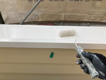 横浜市港南区A様邸笠木板金塗装上塗り2回目