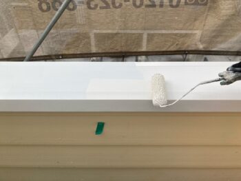 横浜市港南区A様邸笠木板金塗装上塗り1回目