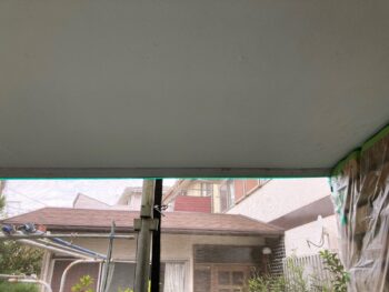 横浜市港南区A様邸軒天塗装施工前画像