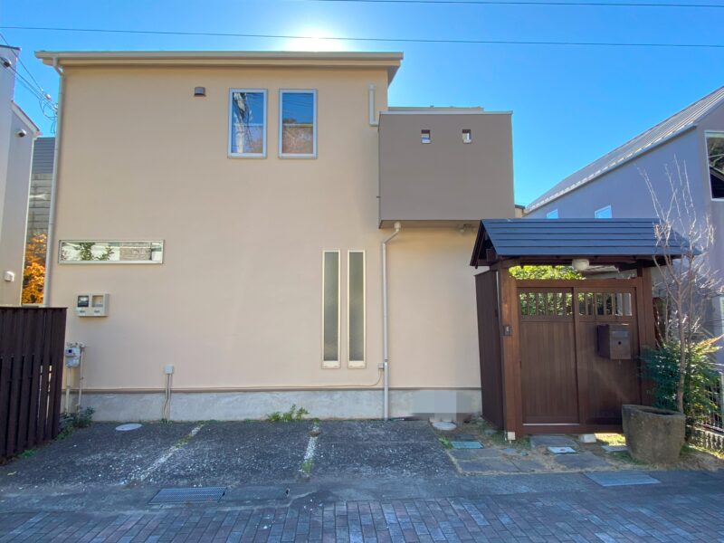 鎌倉市N様邸インディフレッシュセラ外壁塗装施工後画像