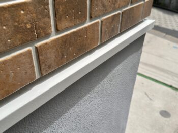 横浜市鶴見区K様邸水切り塗装施工後