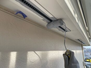 横浜市鶴見区K様邸軒天換気口錆止め塗装