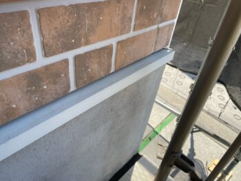 横浜市鶴見区K様邸水切り塗装施工前