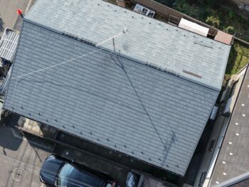 横浜市保土ヶ谷区M様邸スーパーガルテクト屋根カバー工法施工前画像