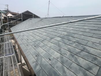 横浜市保土ヶ谷区M様邸屋根スーパーガルテクト屋根カバー工法施工前
