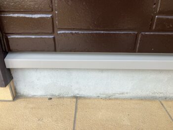 横浜市神奈川区S様邸水切り塗装施工後