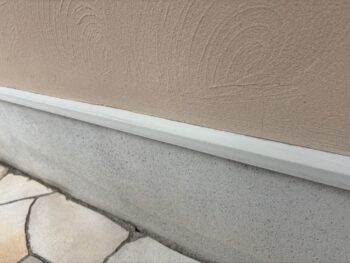 横浜市戸塚区S様邸水切り塗装施工前