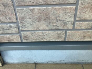 横浜市神奈川区S様邸水切り塗装施工前