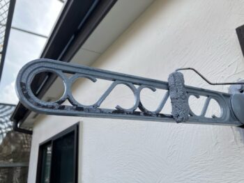 横浜市南区W様邸洗濯金物錆止め塗装