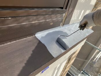 横浜市南区W様邸霧除け庇錆止め塗装