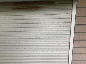 鎌倉市W様邸シャッター塗装施工前