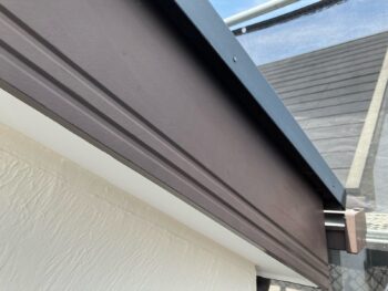 横浜市南区W様邸破風塗装施工前画像