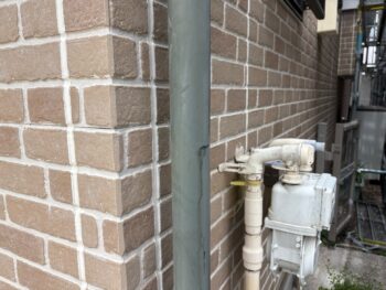 横浜市磯子区K様邸竪樋塗装施工前